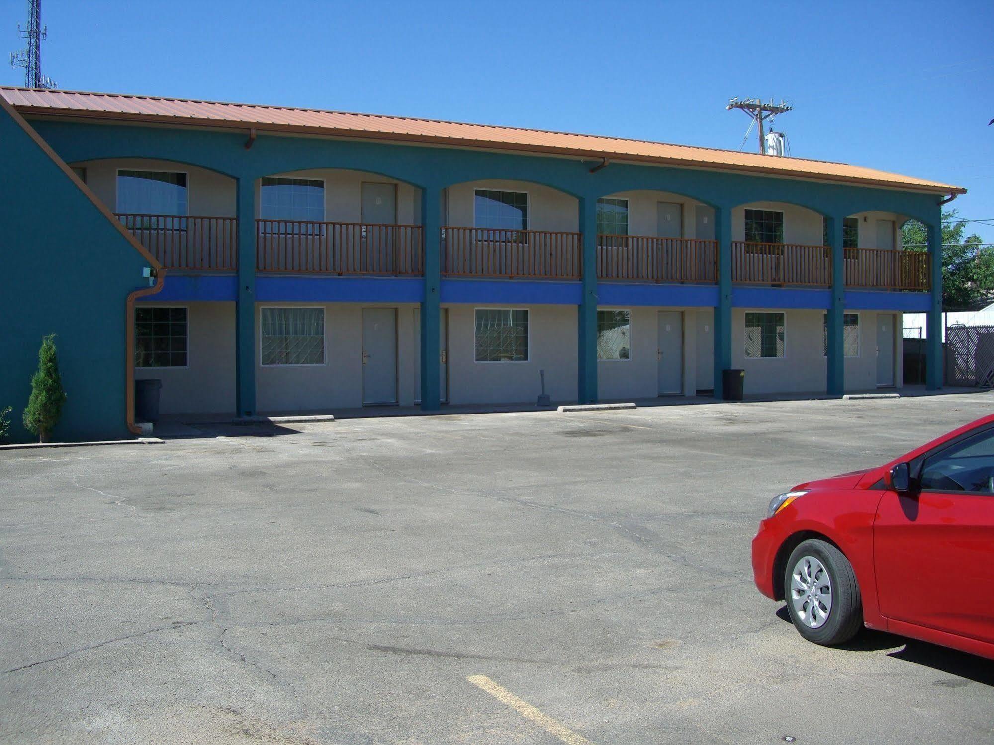 La Hacienda Inn Artesia Exterior foto