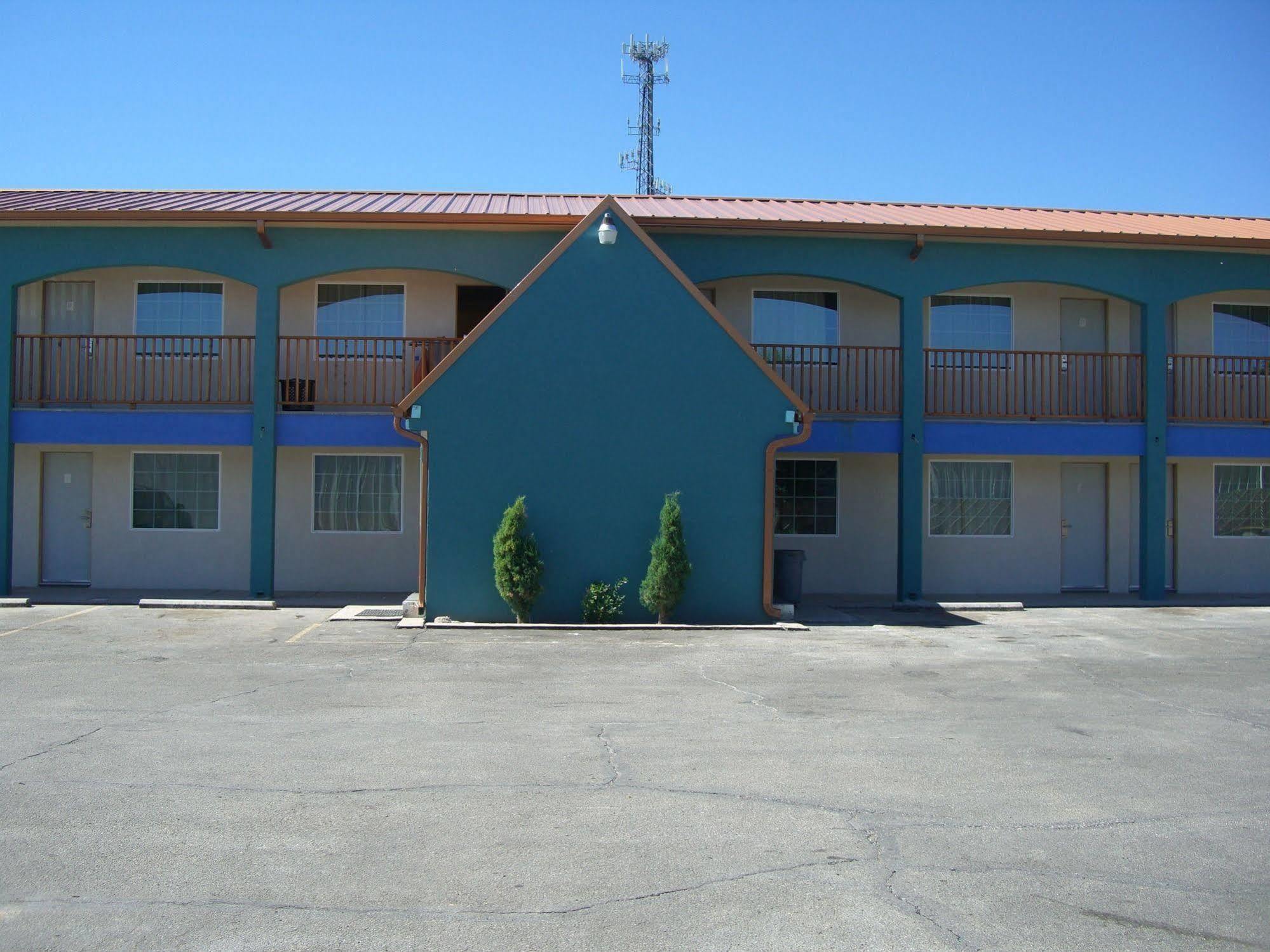 La Hacienda Inn Artesia Exterior foto